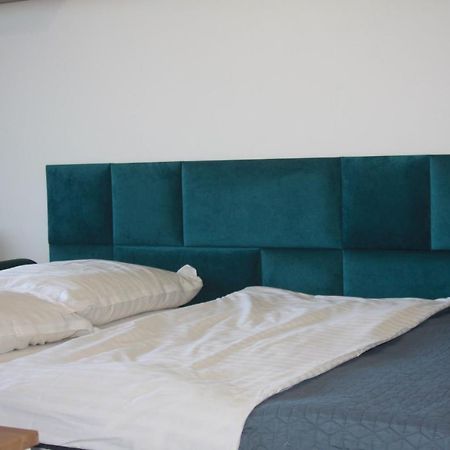 Apartament Zielony โคนิน ภายนอก รูปภาพ