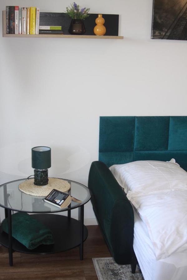 Apartament Zielony โคนิน ภายนอก รูปภาพ